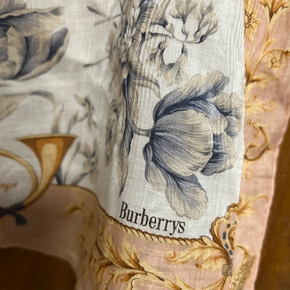 Vintage Burberrys Floral Print handkerchief - Pink and Cream - Picture 2 of 4
